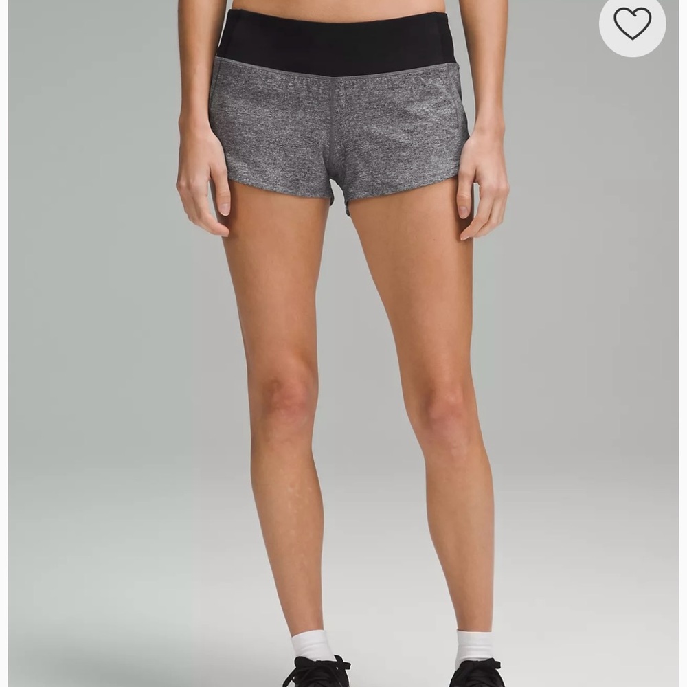 Lululemon Speed Up Low-Rise Short in Deep Coal Multi/Black, size 8